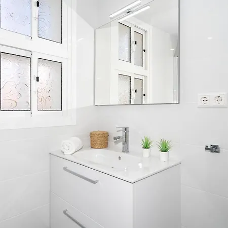 Beachfront Seaview In Boliches By Costarentals - Ref 141 Апартаменты *