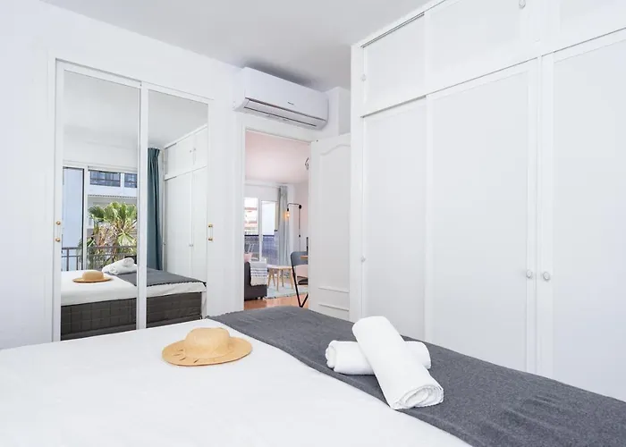 Beachfront Seaview In Boliches By Costarentals - Ref 141 Apartamento *