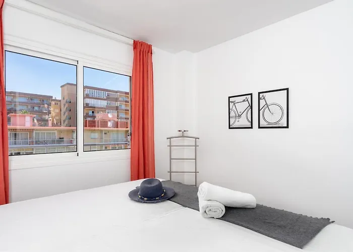 Beachfront Seaview In Boliches By Costarentals - Ref 141 Apartamento Fuengirola